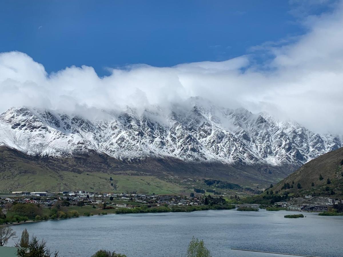 The Embassy B&B Queenstown Exteriér fotografie